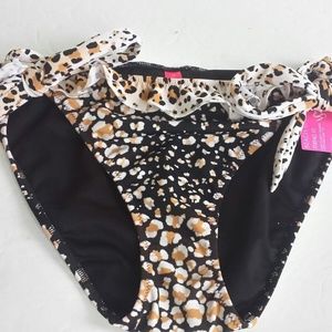 BRAND NEW ----- Victorias Secret string fit Bikini